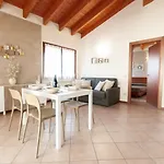 Dora\'S Apartment